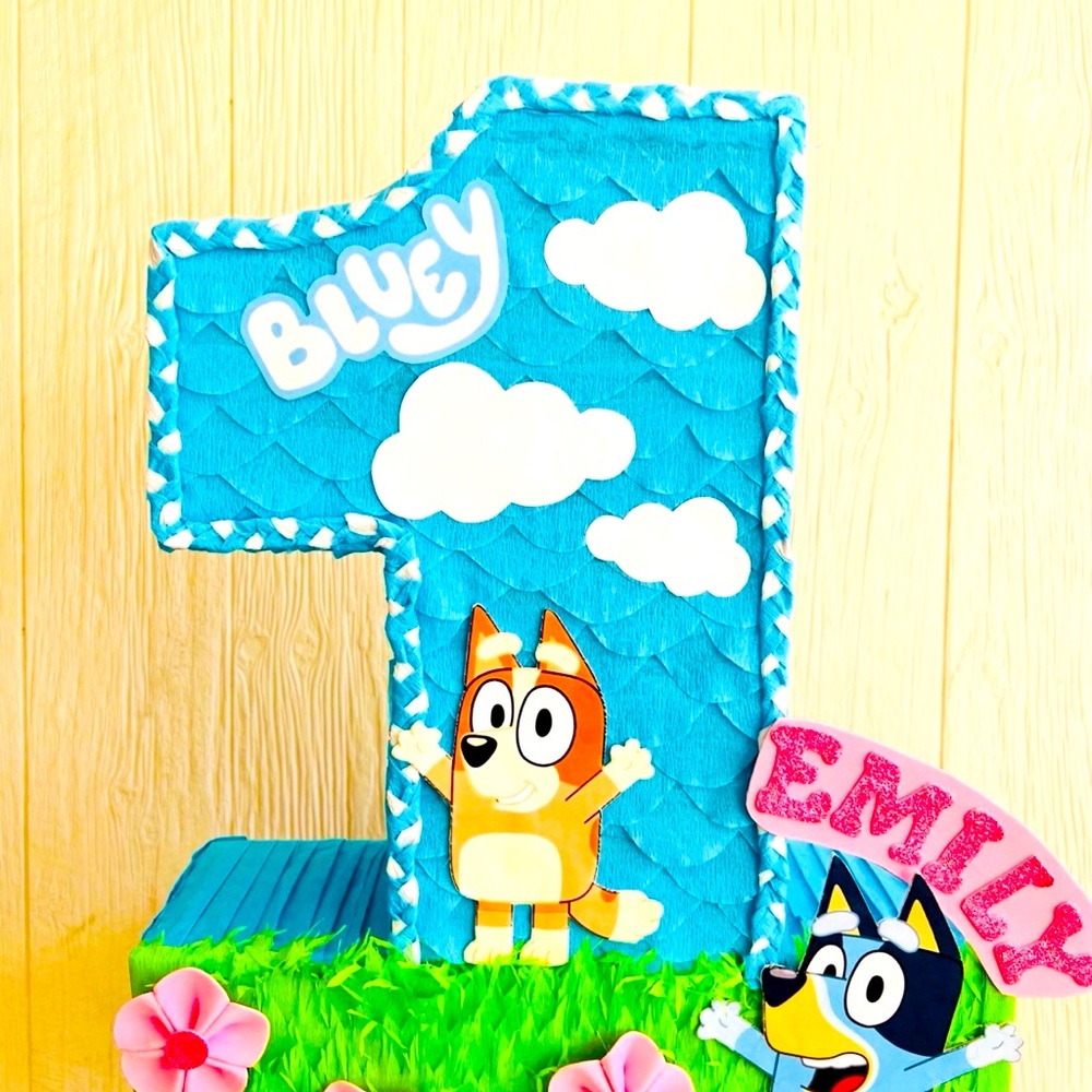 Bluey Piñata